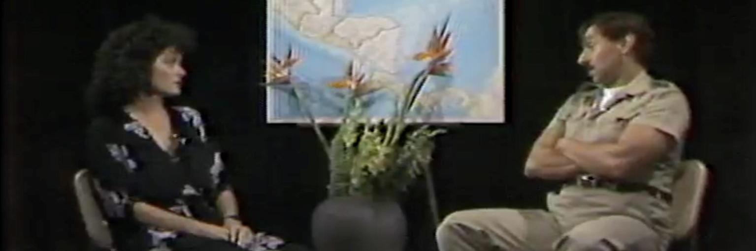 Captura de videoperformance de los artistas  David Lamelas y Hildegarde Duane