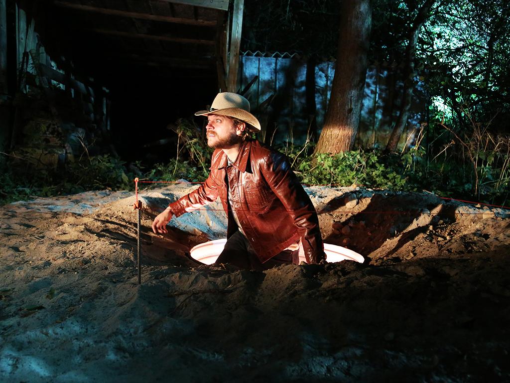 Detalle de fotografía de La Nave (Moreno), de Demian Schopf