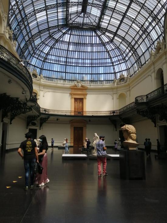 Hall central Museo Nacional de Bellas Artes