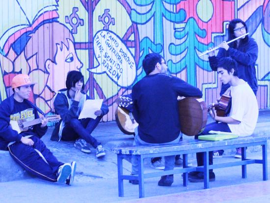 Educación artística. Villa O'Higgins, La Florida, Santiago. Fotografía enviada por Isis Muñoz, YFMB2015.