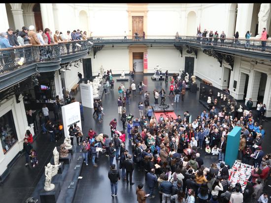 Vista Hall central MNBA en Día del Patrimonio