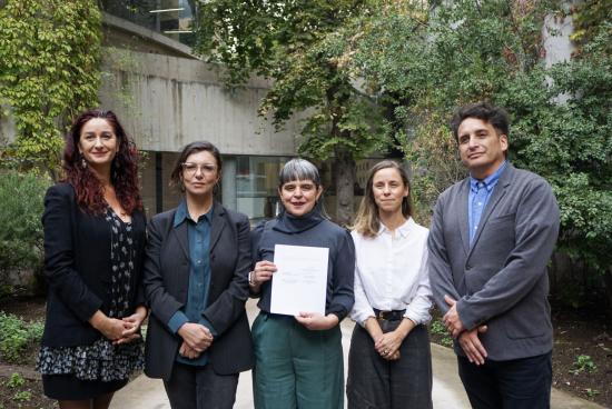 Fotografía de directores de cinco museos de arte de Chile